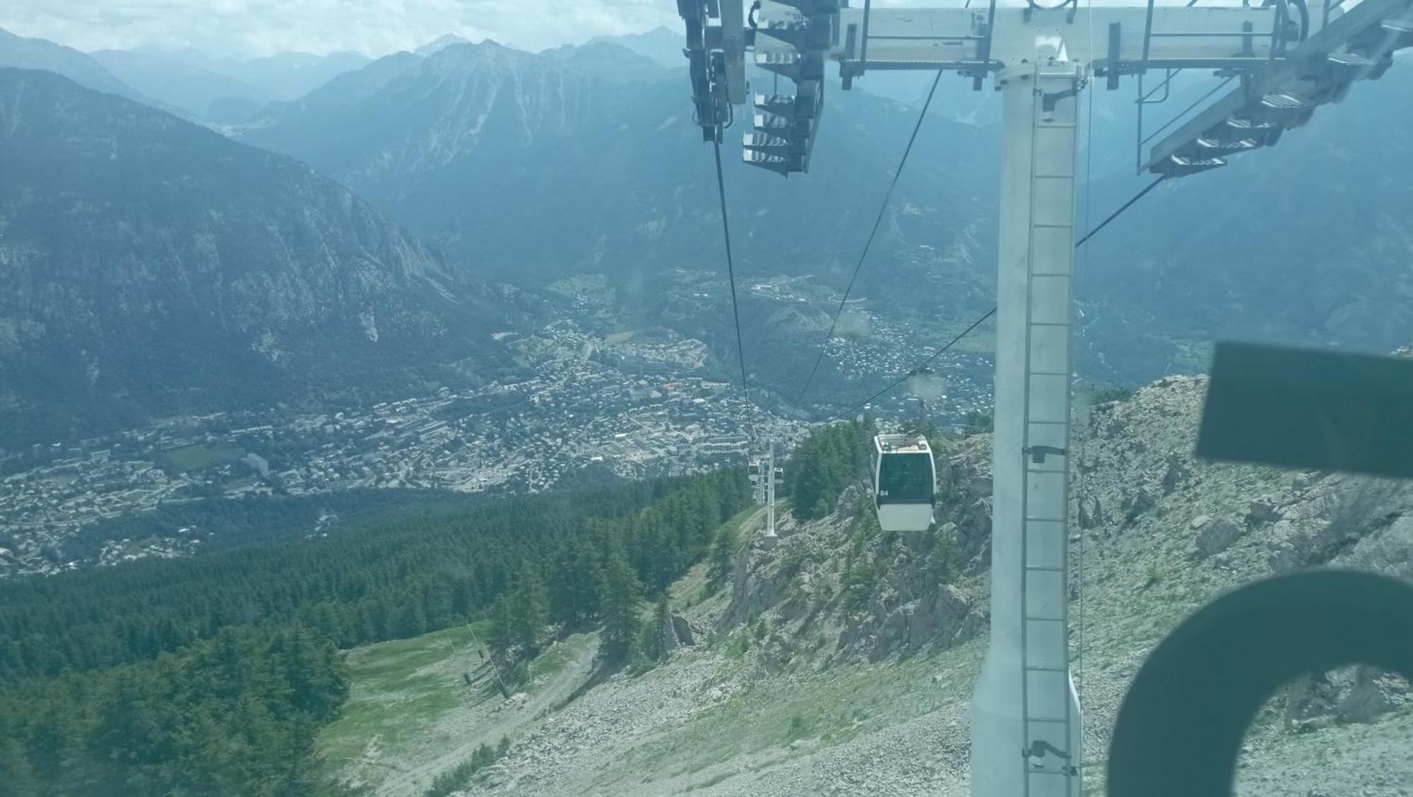 Superbe T2 A 2 Pas Des Pistes Et Des Sentiers De Randonnee Apartment Briançon Exterior foto